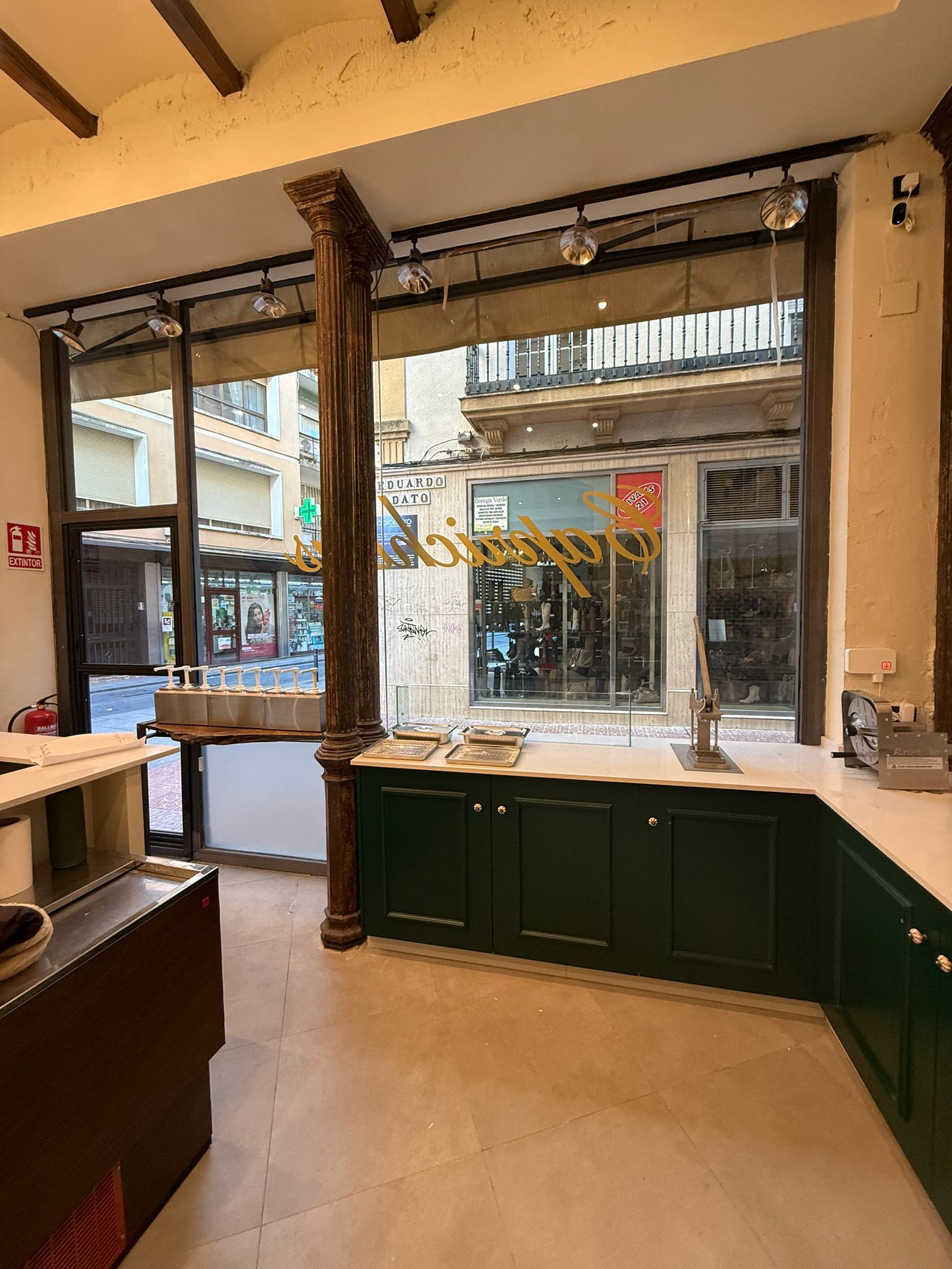 Verse friet in Spanje